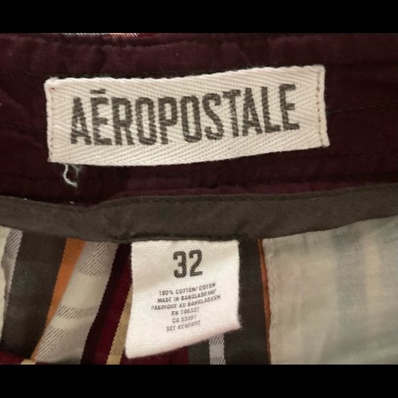 Aeropostale Men’s Plaid Flat Front Casual Shorts - Picture 2 of 2